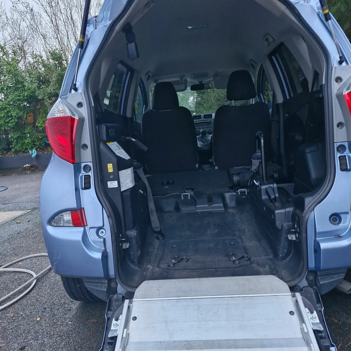 Toyota Ractis 2011 - Image 4