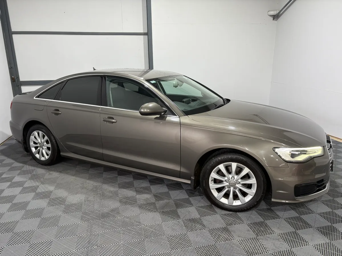 2016 Audi A6 Ultra Business S-Tronic 2.0 TDi 150 - Image 2
