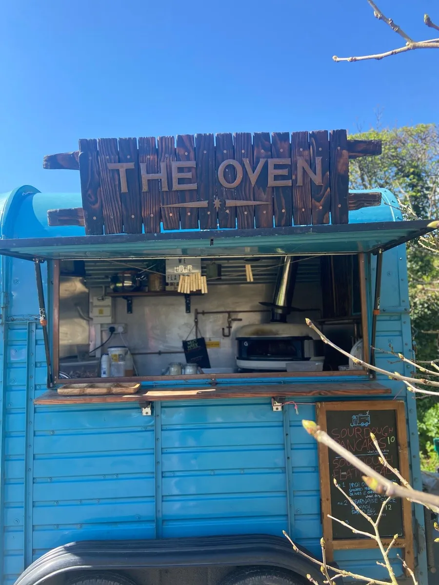 Horsebox Food Truck - Image 1