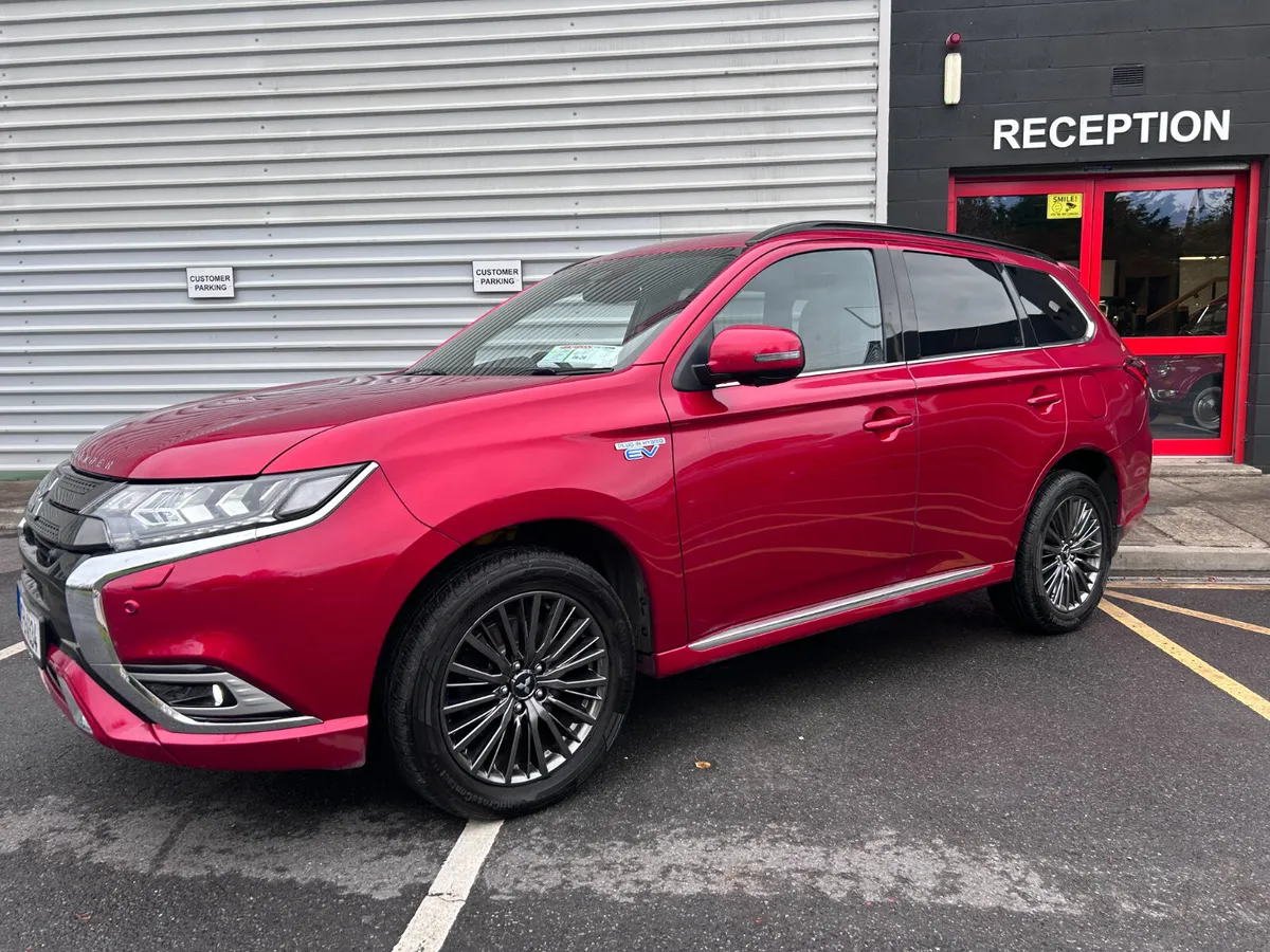 Outlander PHEV S Edition Highest Spec Irish Car - Image 2