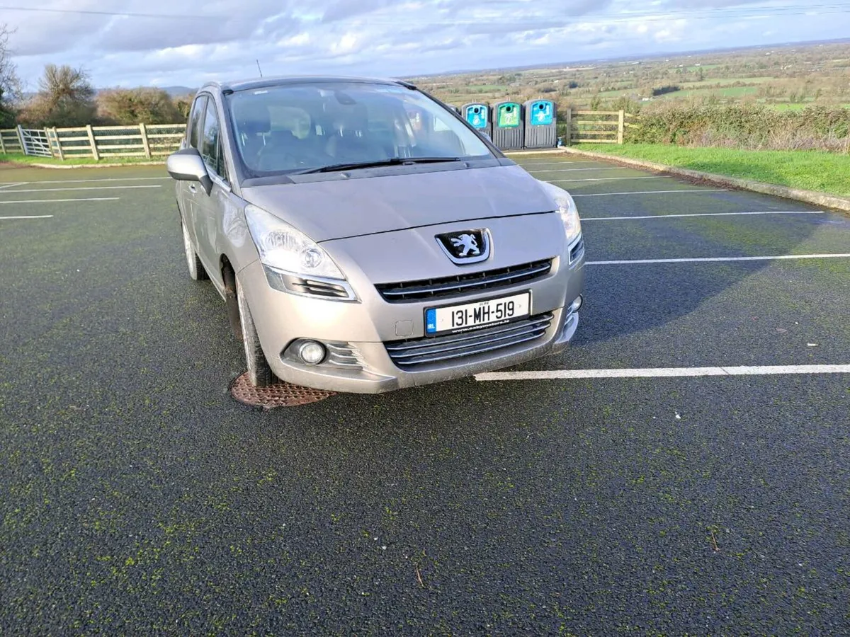 2013 Peugeout 5008 Automatic - Image 1