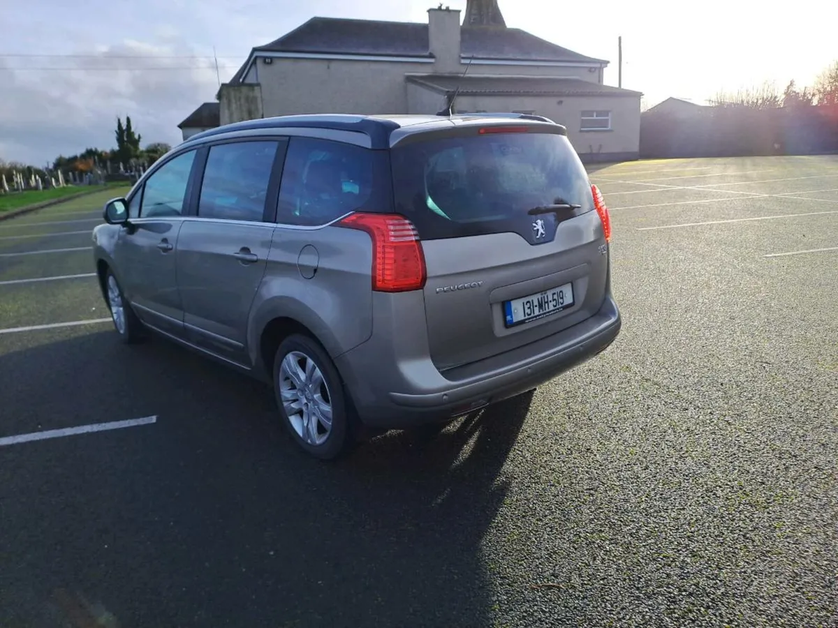 2013 Peugeout 5008 Automatic - Image 4