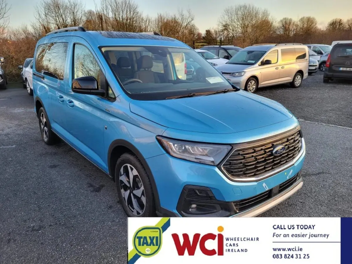 WHEELCHAIR TAXI SPEC AUTO 7 SEAT - Image 2