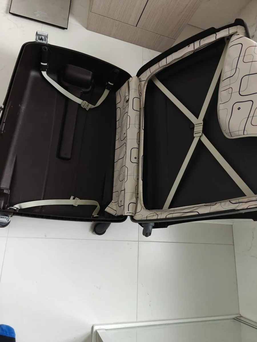 Samsonite suitcase - Image 2