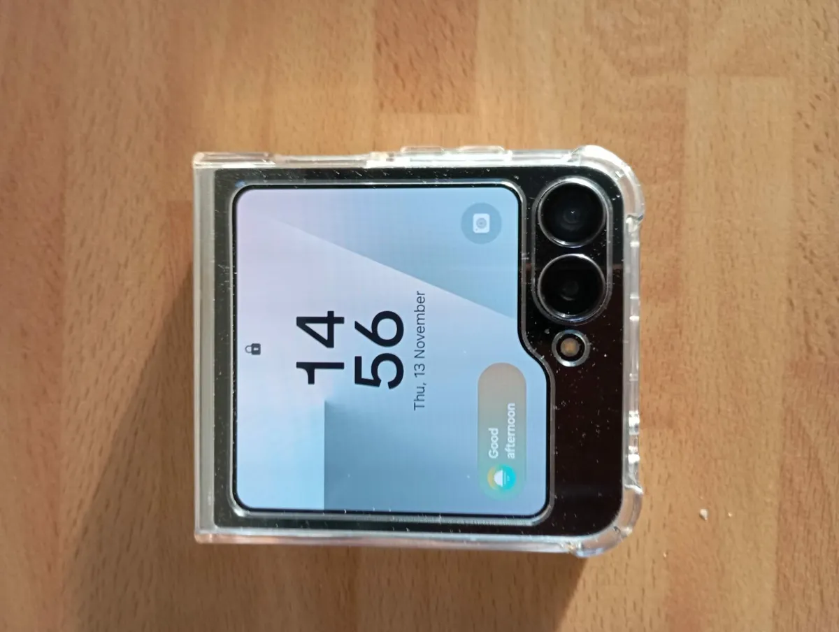 Samsung galaxy  Z flip 7FE - Image 1