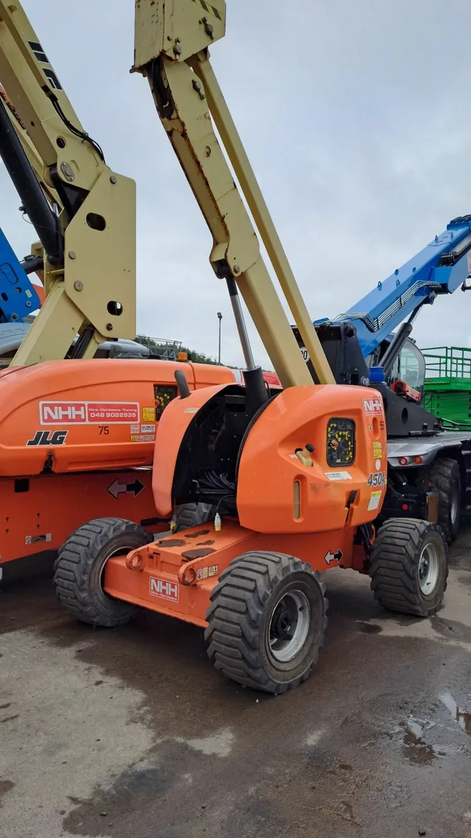 JLG 45FT BOOM LIFT - Image 3