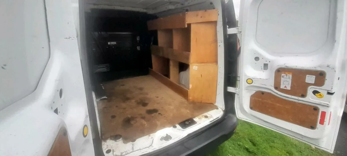 Transit Connect 1.6hdi *Just Tested & Taxed* - Image 4