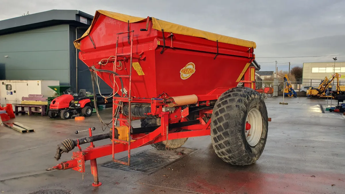 Bredal K45 Fertilizer Spreader Cage Wheels - Image 2