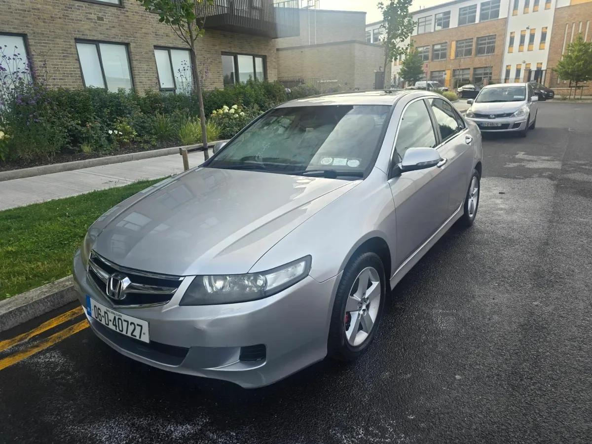 Honda Accord 2006 (Full option, automatic) - Image 1