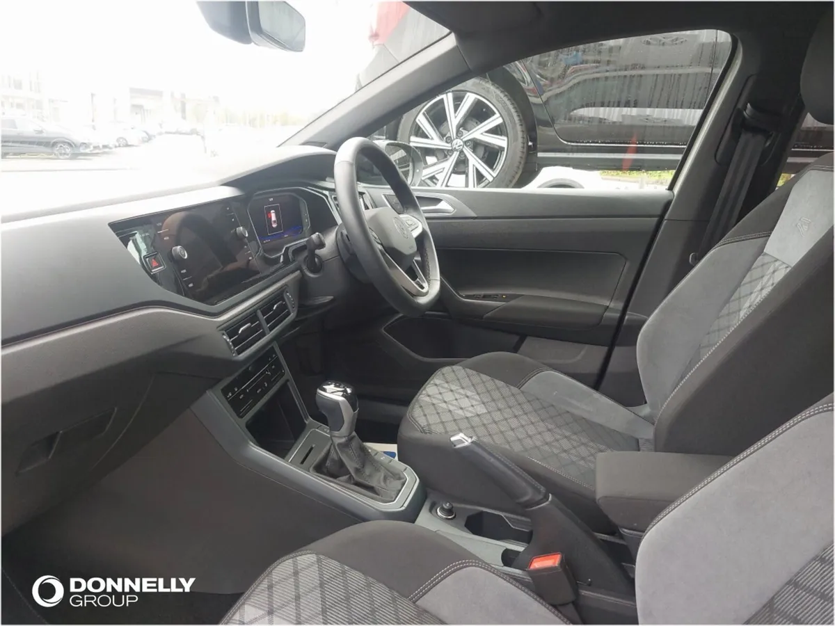 Volkswagen Taigo Hatchback R-Line - Image 2