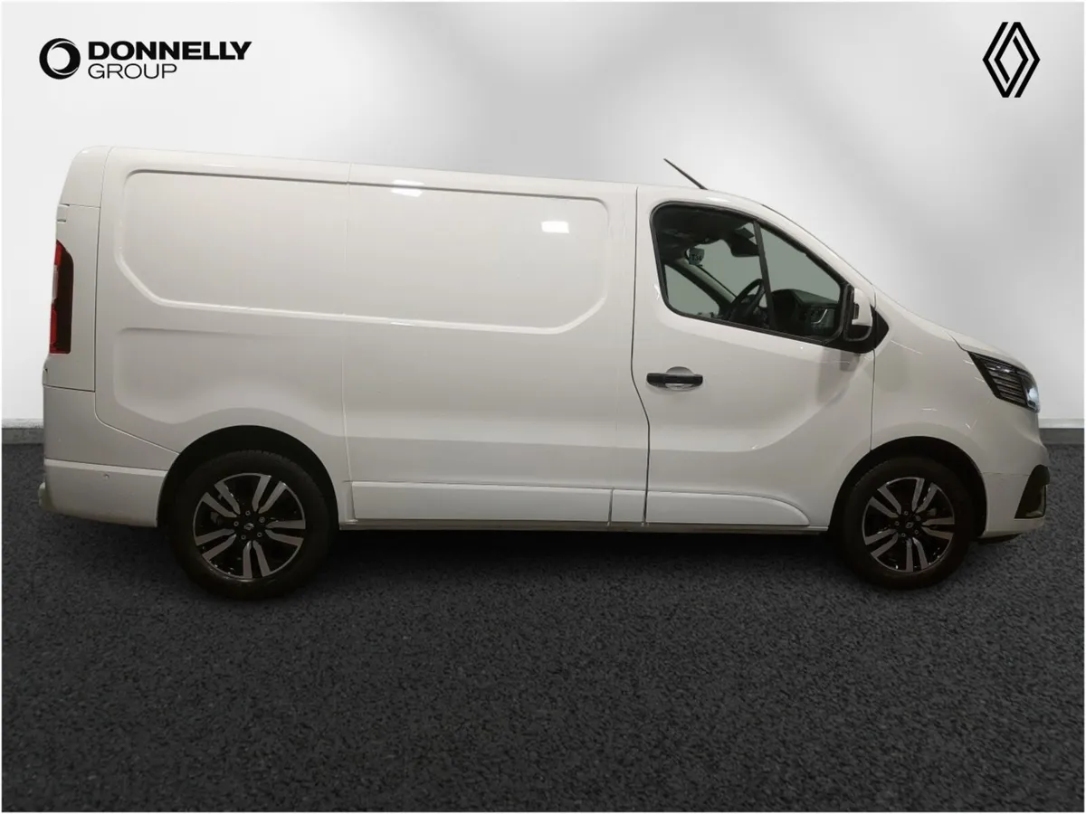 Renault Trafic Swb Diesel Extra Sport - Image 3