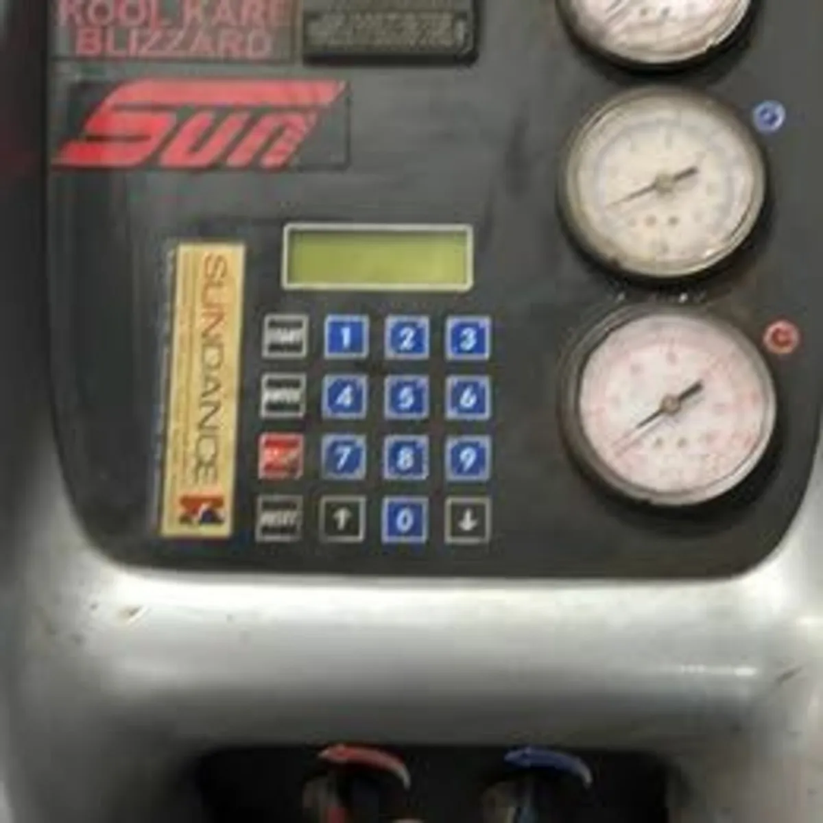 Car Air Conditioner Machine - Image 1