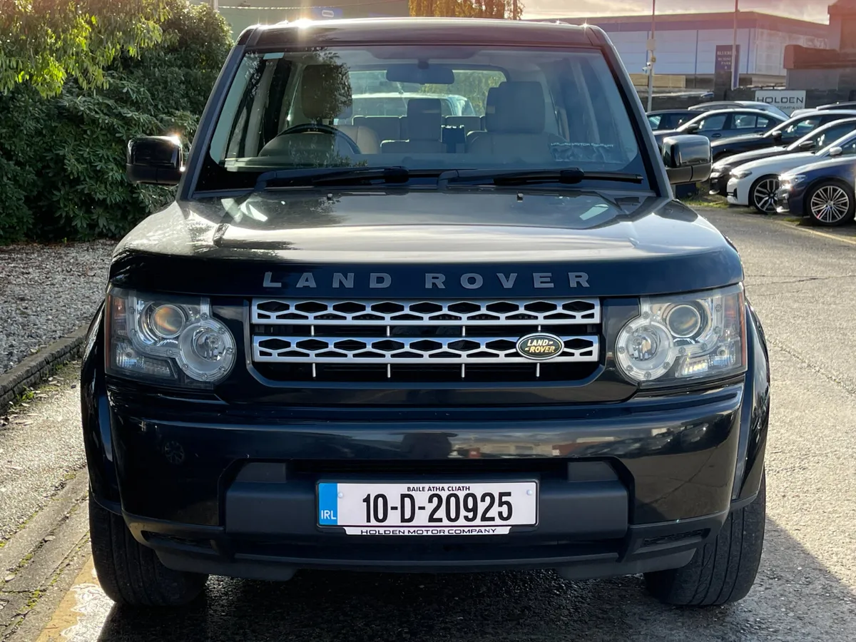 2010 Land Rover Discovery 4**low miles** - Image 4