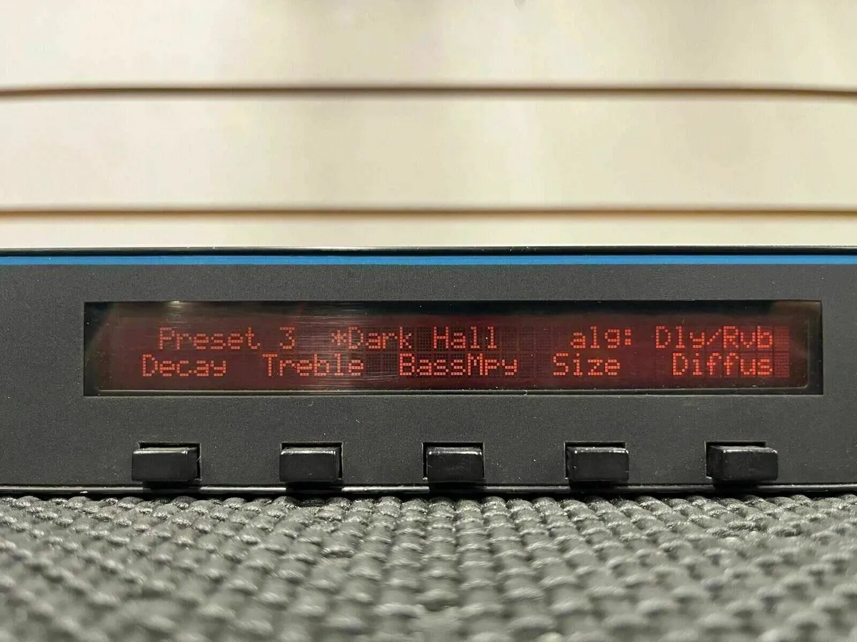 Lexicon LXP-15 Multi Effects Processor - Image 3