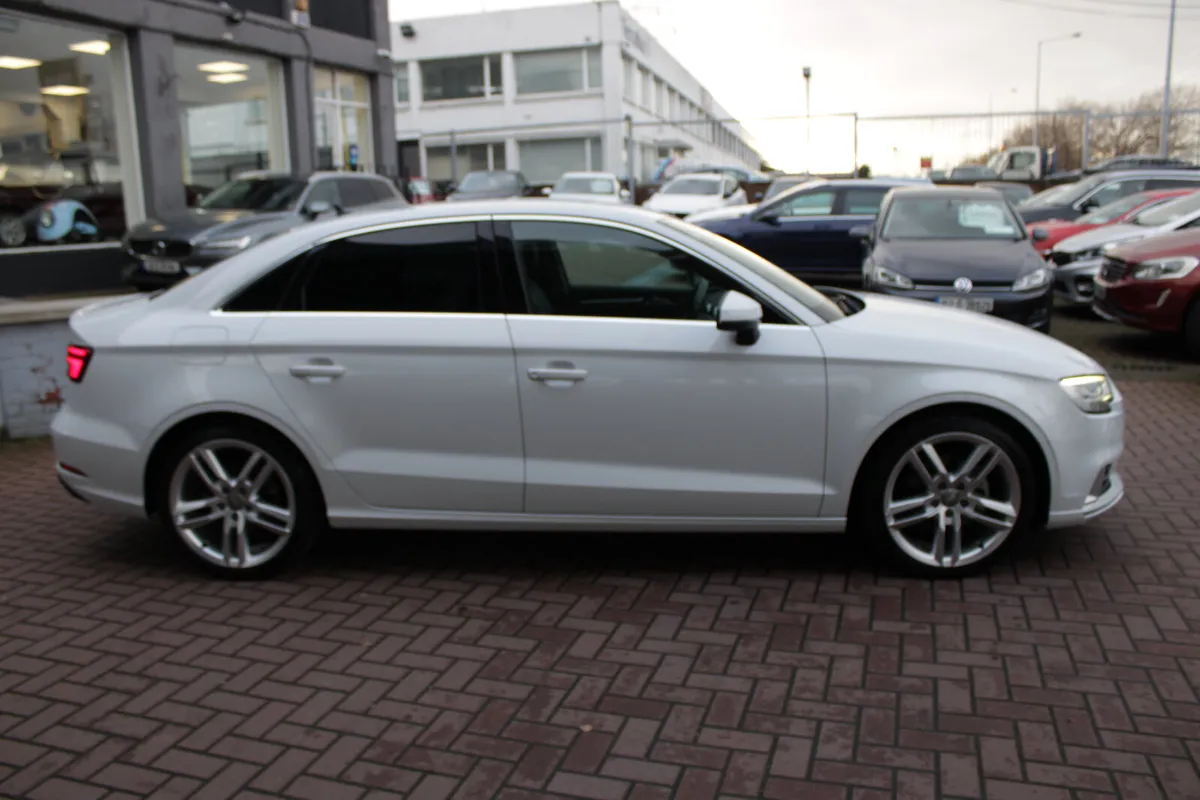 1.4TFSI 30 SPORTLINE 4DR SALOON AUTO STUNNING CAR - Image 3