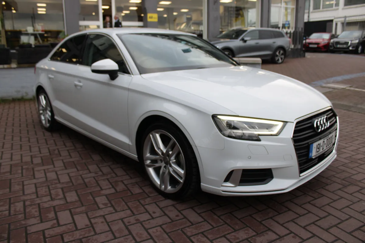 1.4TFSI 30 SPORTLINE 4DR SALOON AUTO STUNNING CAR - Image 2