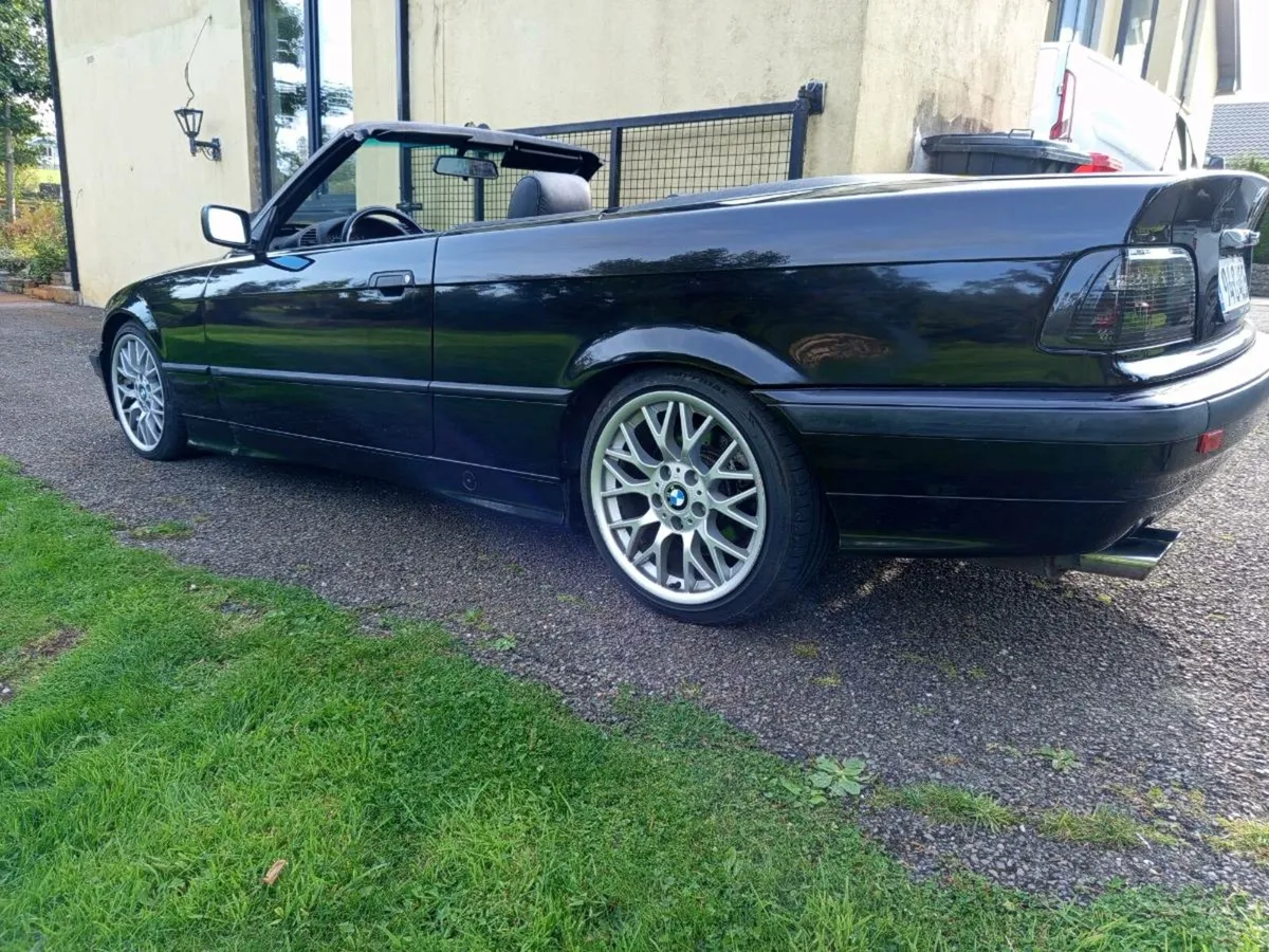 BMW 3 E36 2.0L LHD - Image 2