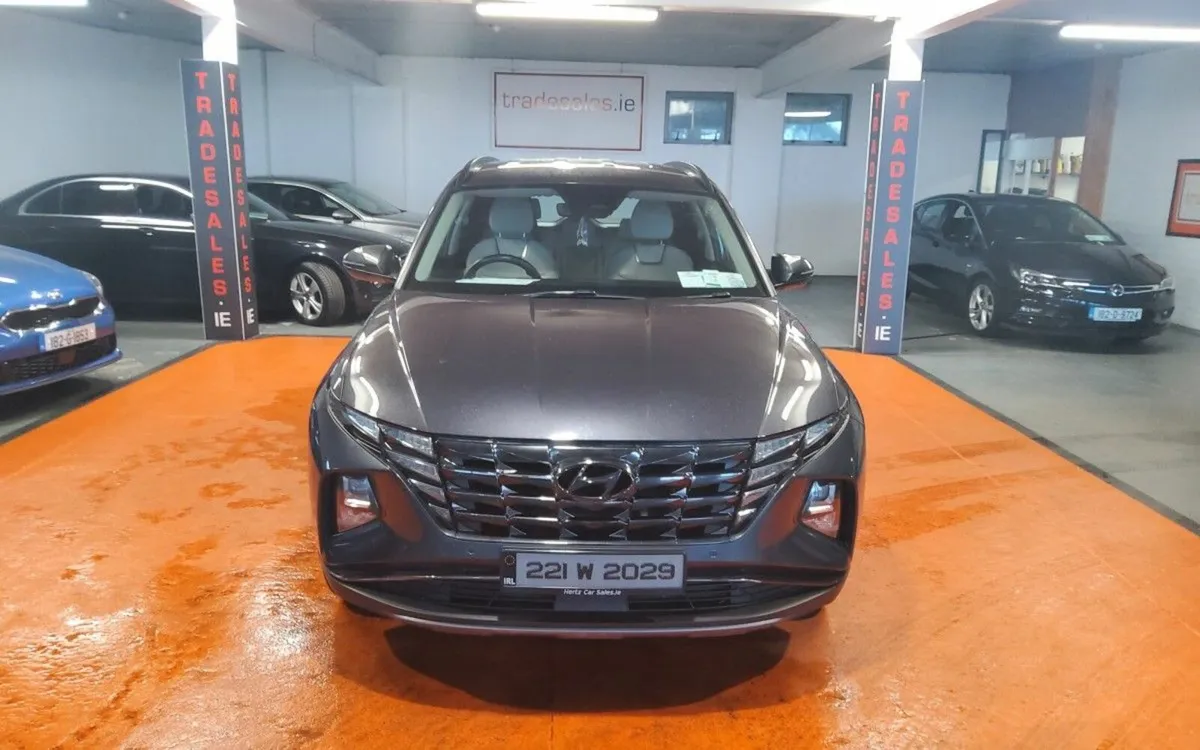 Hyundai Tucson 2WD Executive - Image 1