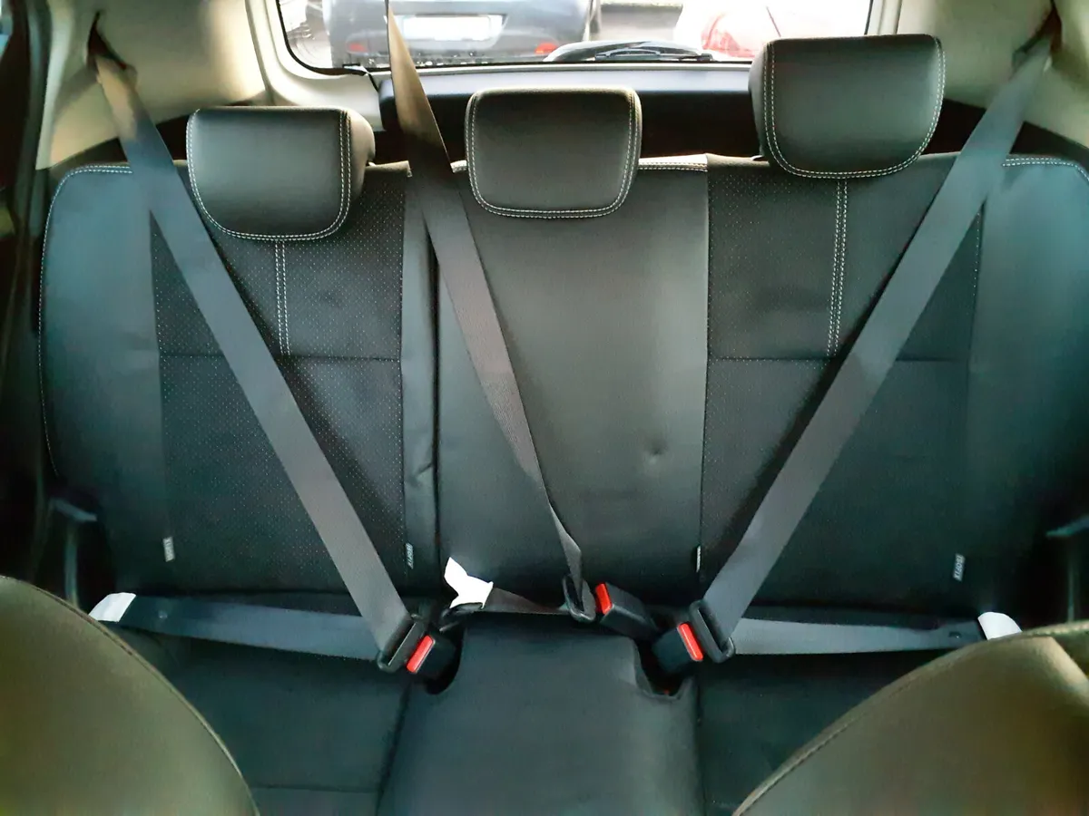 2017 Toyota Aqua GS Sport very Hi Spec - Image 4