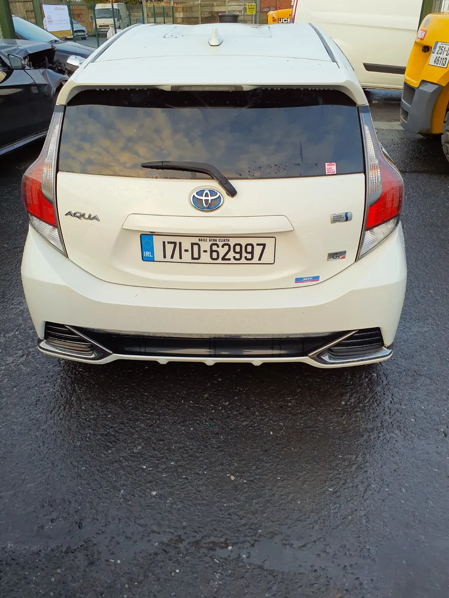 2017 Toyota Aqua GS Sport very Hi Spec - Image 3