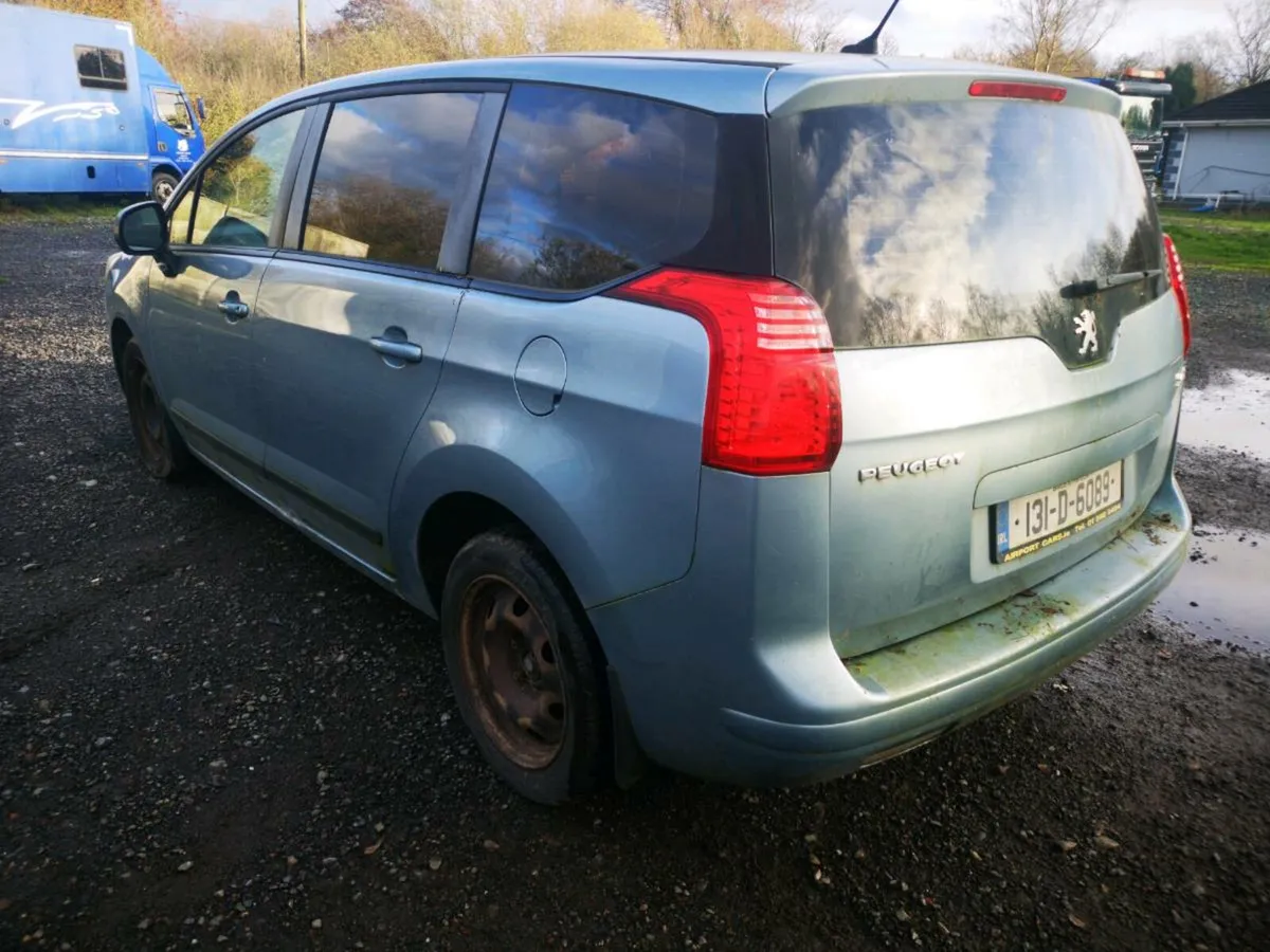 2013 Peugeot 5008 - Image 1