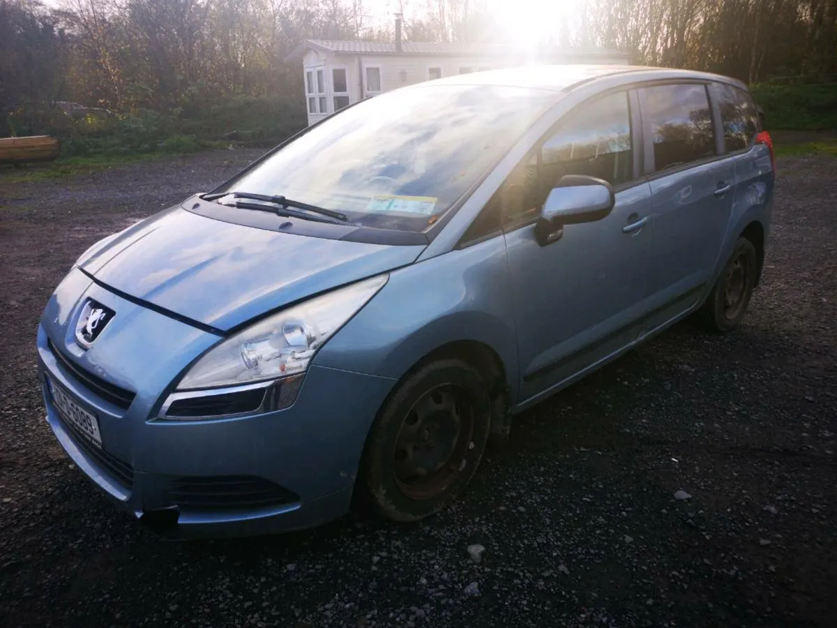 2013 Peugeot 5008 - Image 3