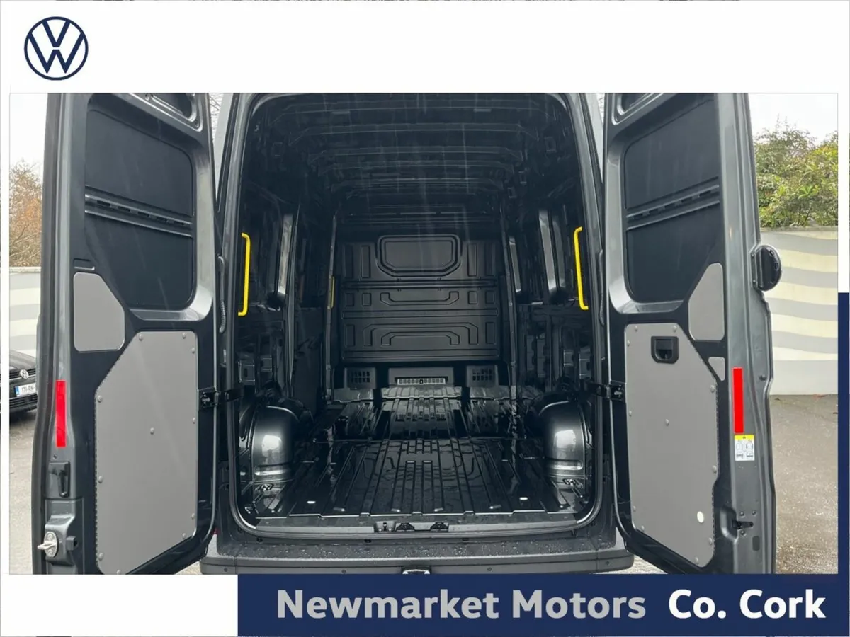 Volkswagen Crafter HIGHLINE HIGH ROOF 30 2.0TDI 14 - Image 3