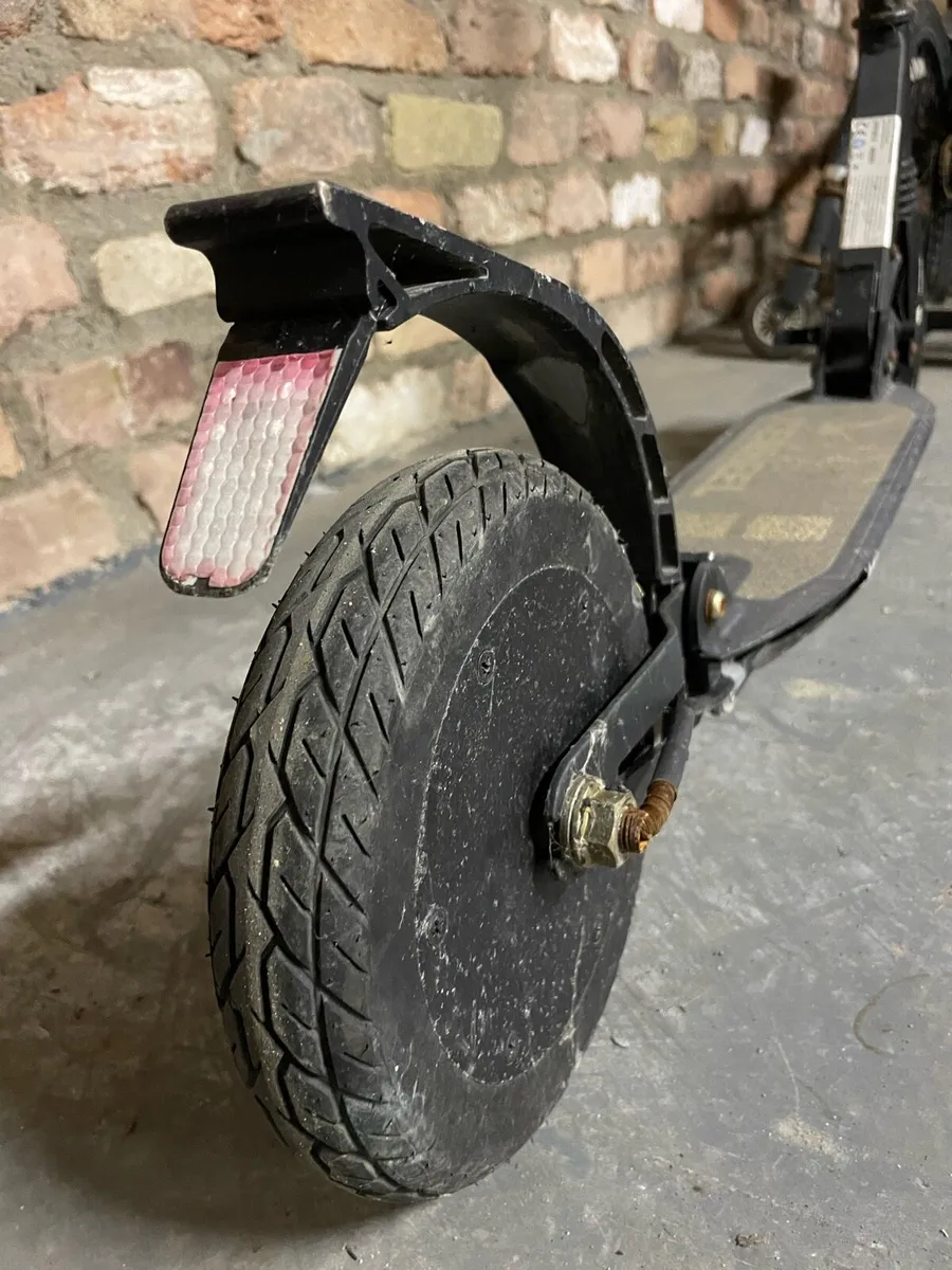 Scooter - Image 4