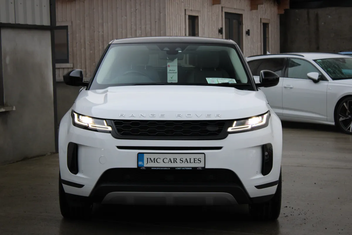 STUNNING LAND ROVER RANGE ROVER EVOQUE  2.0L MAN - Image 3