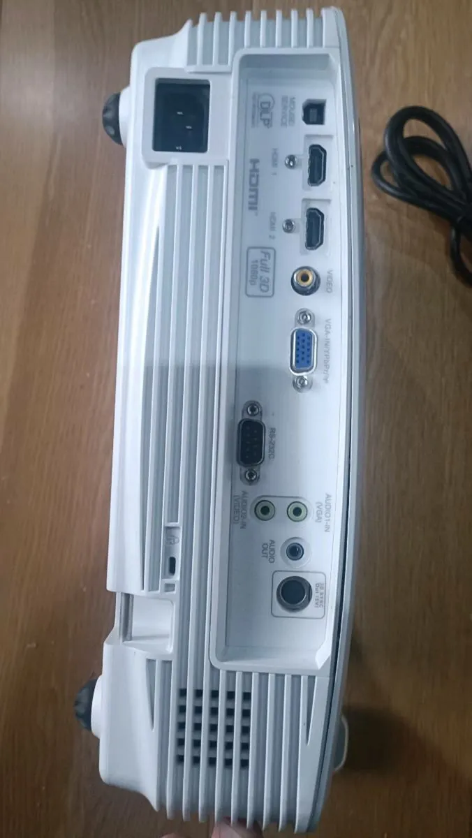 Optoma Projector - Image 4