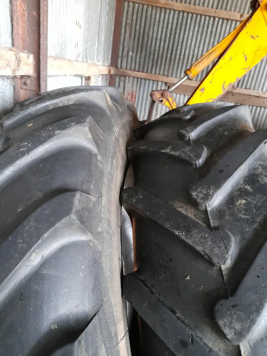 Tractor tyre x2.  38 inch - Image 3