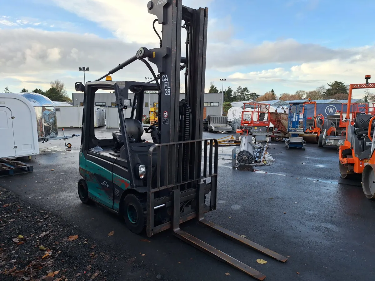 2012 Linde H25 Forklift For Auction - Image 2
