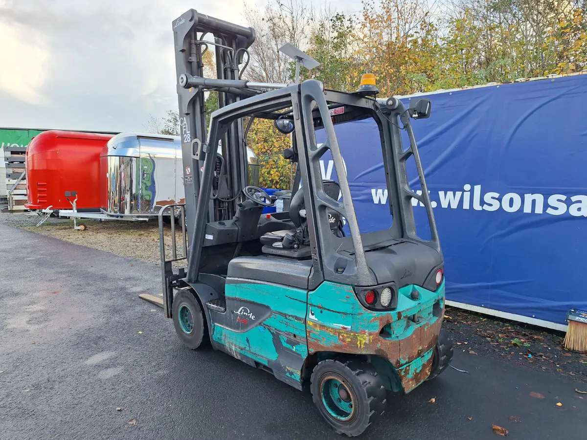 2012 Linde H25 Forklift For Auction - Image 4