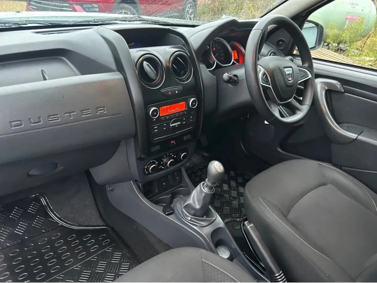 Dacia Duster 2017 - Image 4