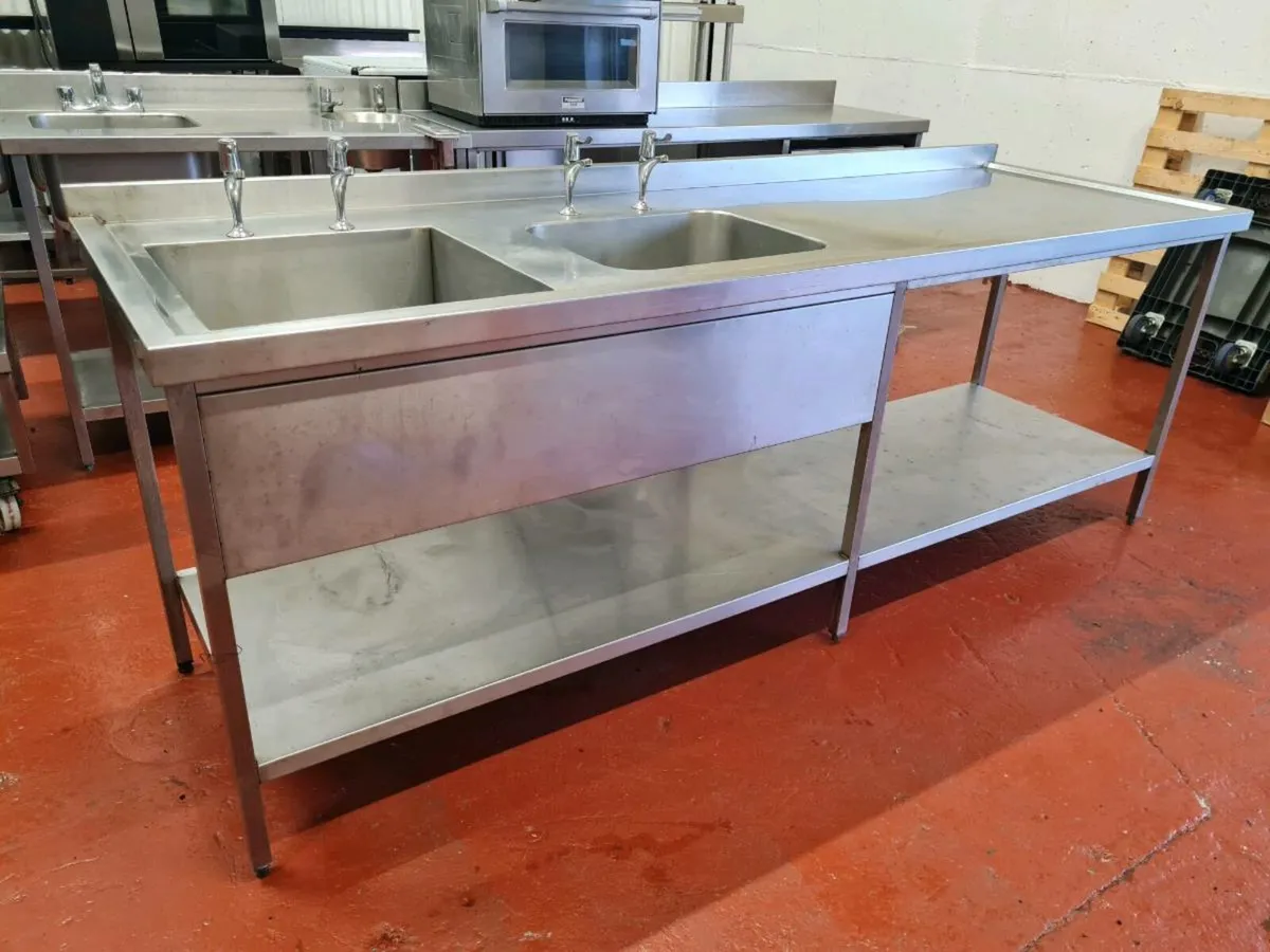 Stainless steel tables and sinks - Image 4