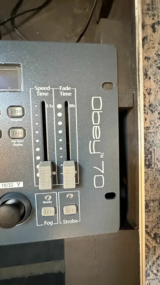 Lighting controller - Image 3