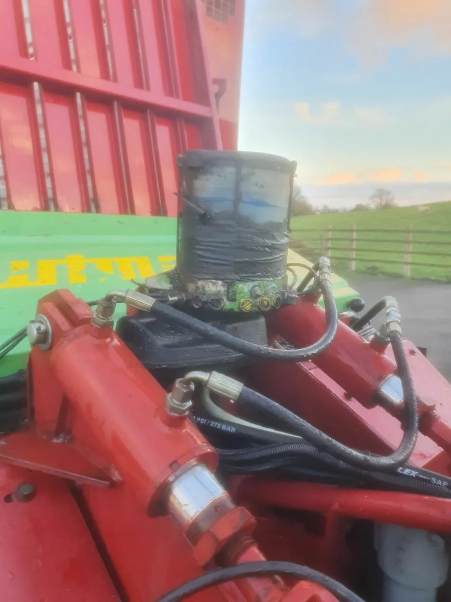 Strautmann super vitesse - Image 4