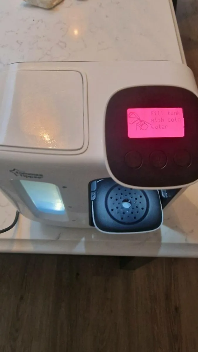 Tommee Tippee Bottle Maker - Image 3