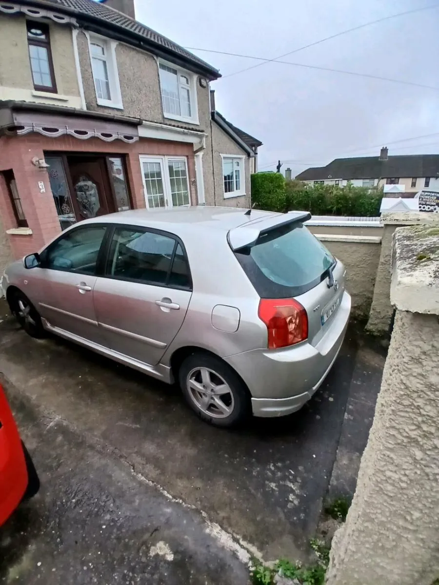 Tayota Corolla 2007 - Image 1