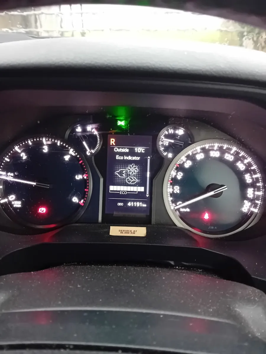 Toyota Land Cruiser 2024 - Image 3