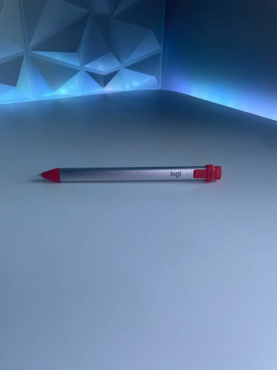 iPad 9th generation + Logitech pencil - Image 2