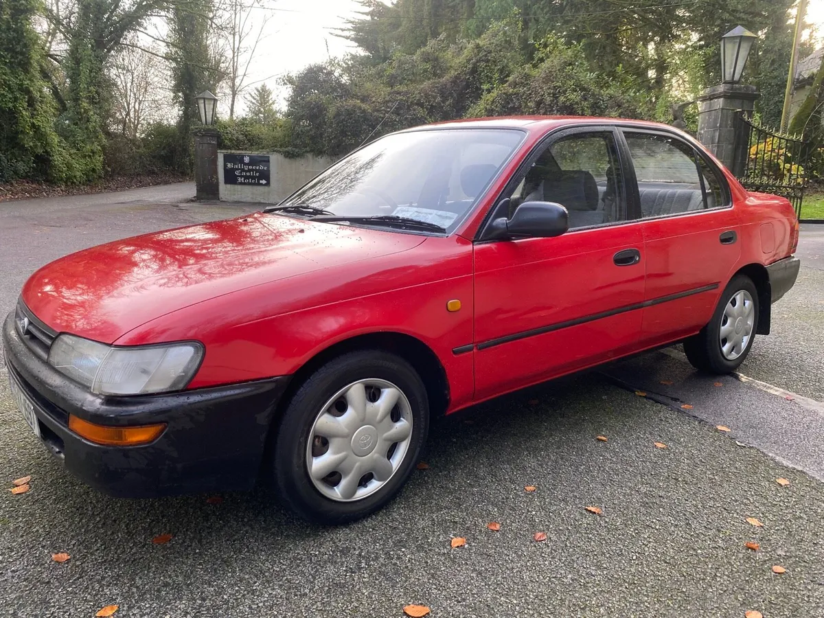 1993 TOYOTA COROLLA XLI TAXED 8/26 - Image 3