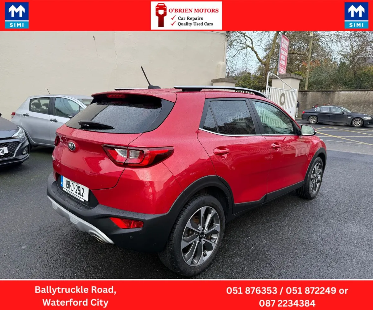 2019 Kia Stonic, Red, 5 Door, Hatchback. - Image 4