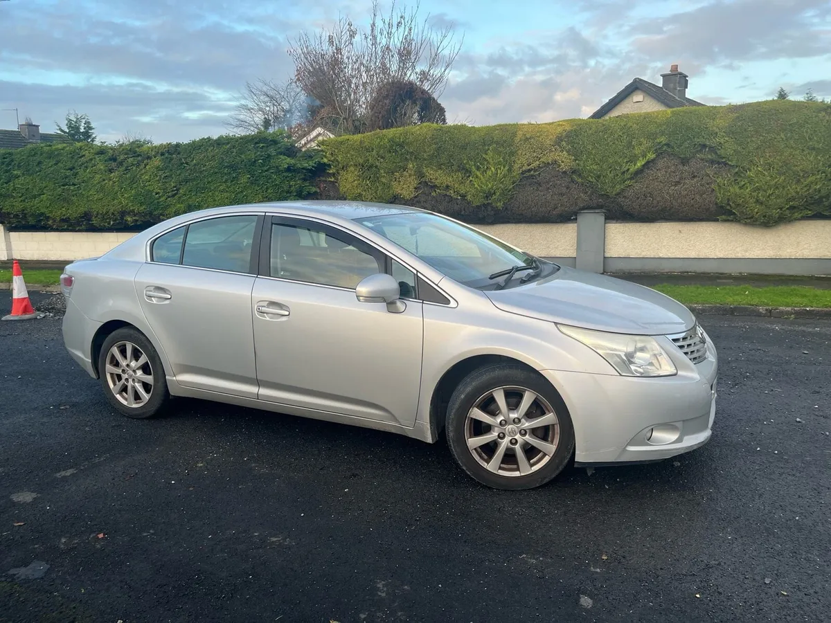 Toyota Avensis - Image 3