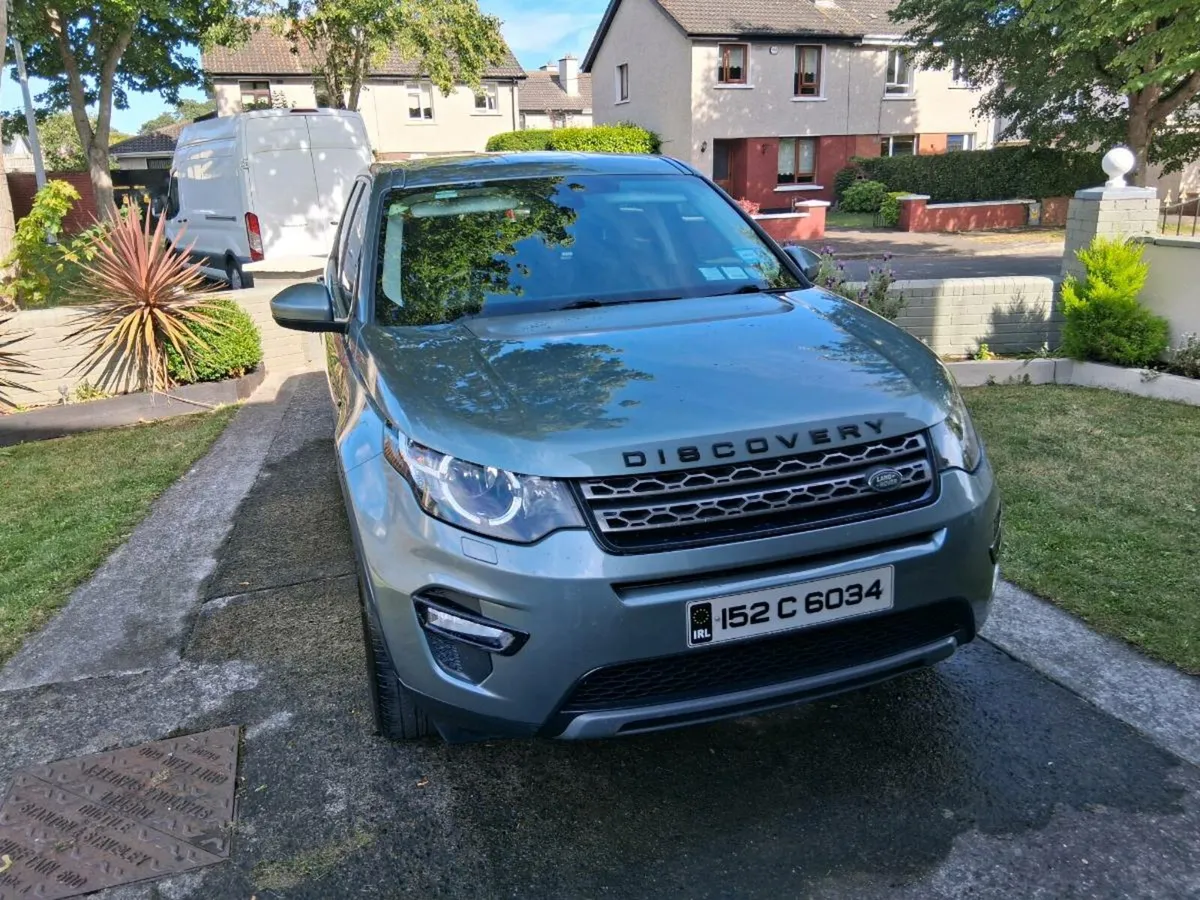 Land rover discovery sport - Image 2
