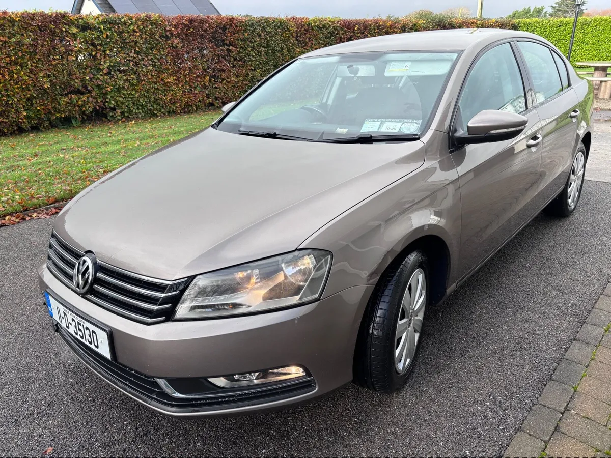 Volkswagen Passat 2011 1.6tdi low km - Image 4