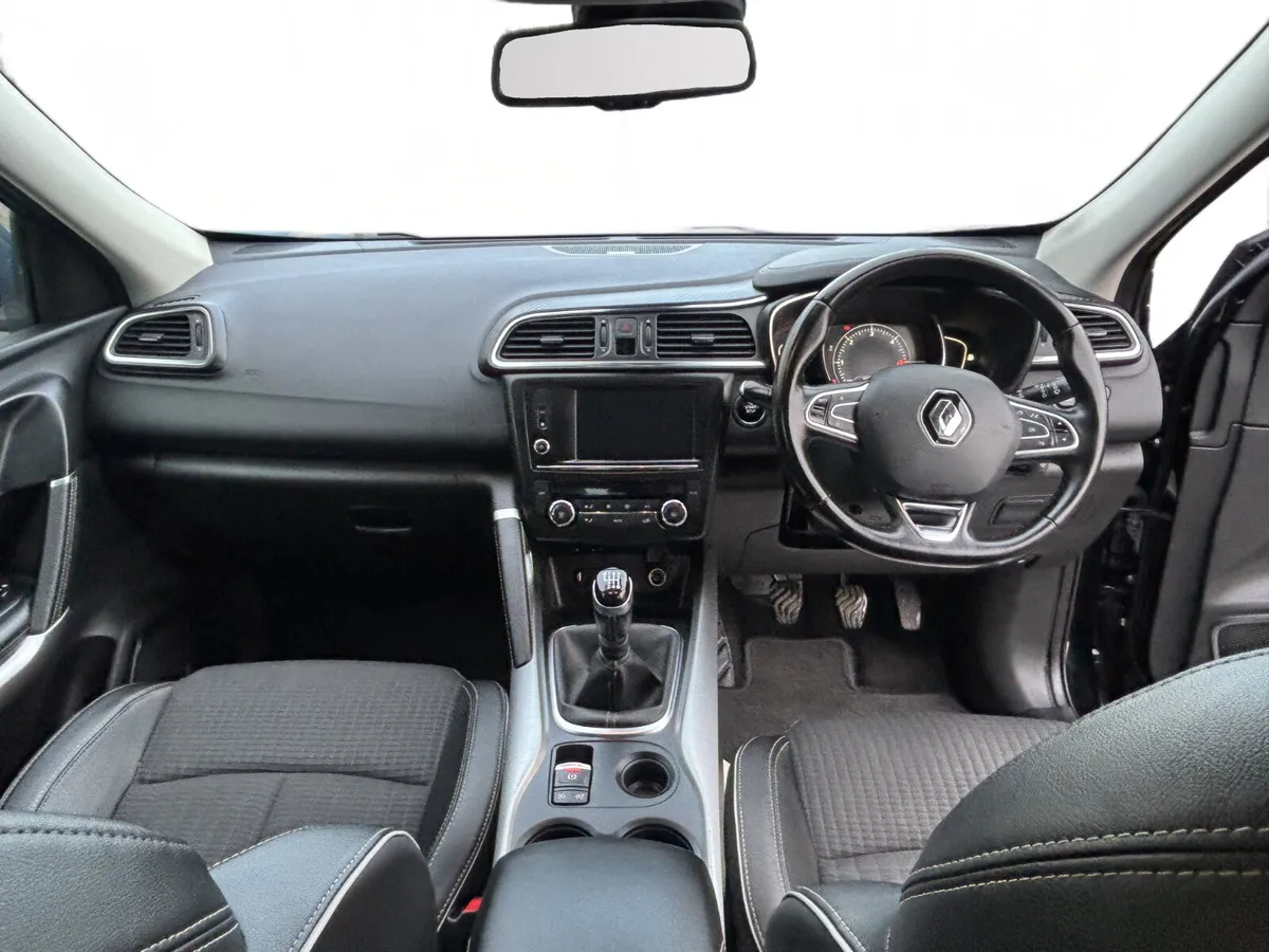 2017 RENAULT KADJAR SIGNATURE 1.5 DCI - Image 4