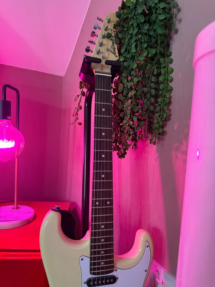 Electric guitar - Harley Benton ST-20 - Image 2