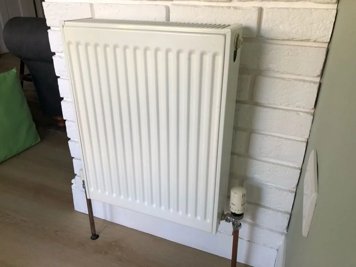 central heating radiators - Image 2