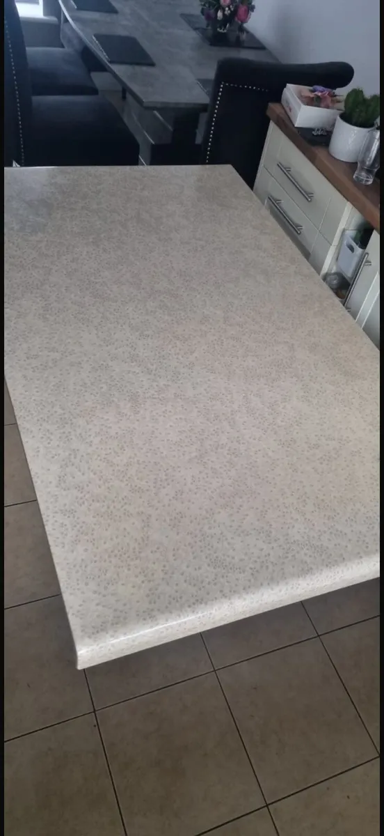 Marble Table & Chairs - Image 2